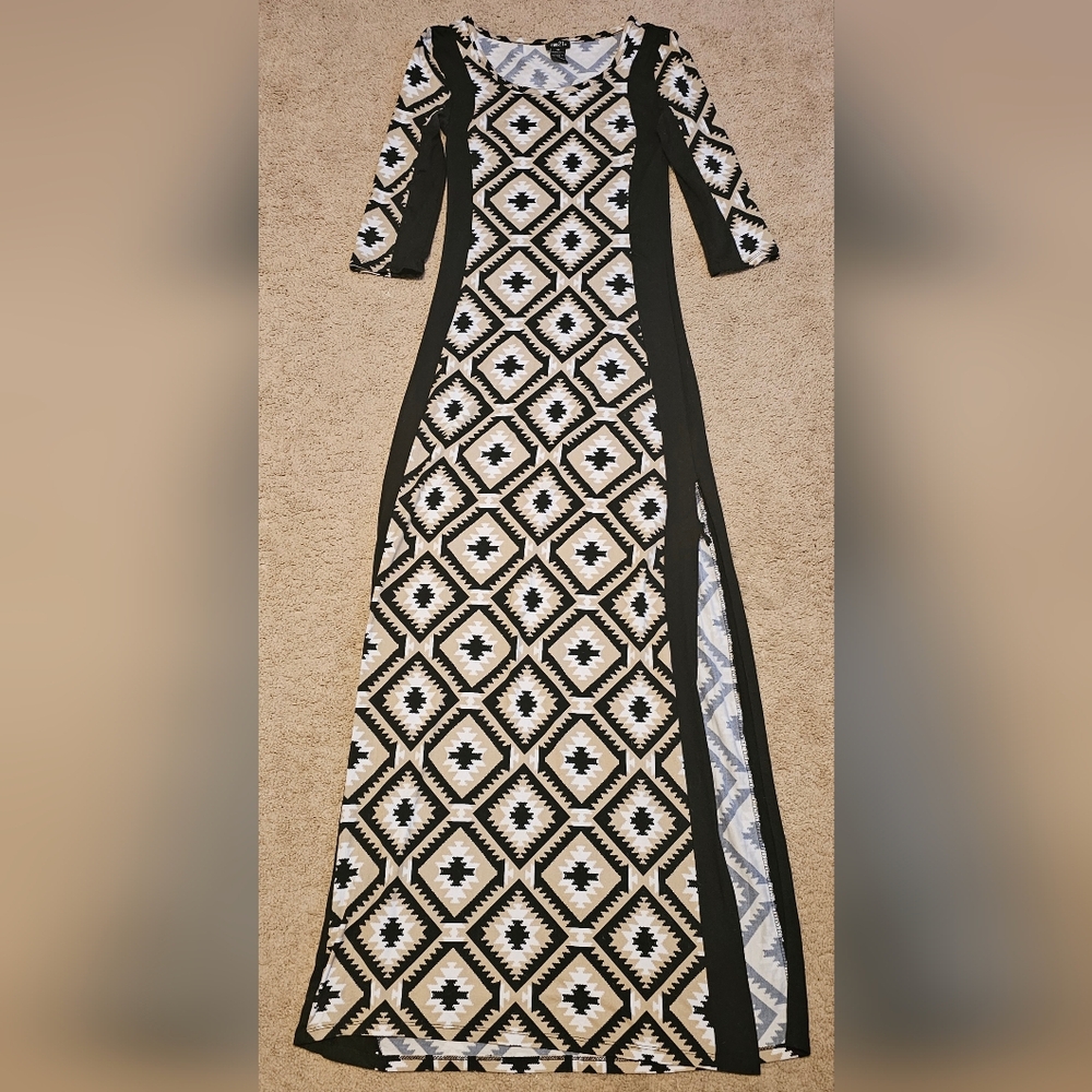 Rue 21 Floor Length Bodycon Scoop Neck Brown Black Geometric Aztec Print Dress